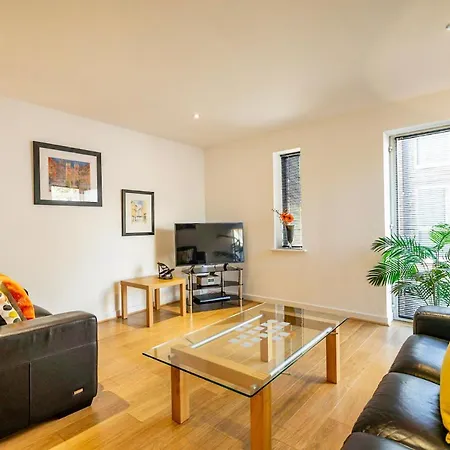 12 Stonegate Court * 요크