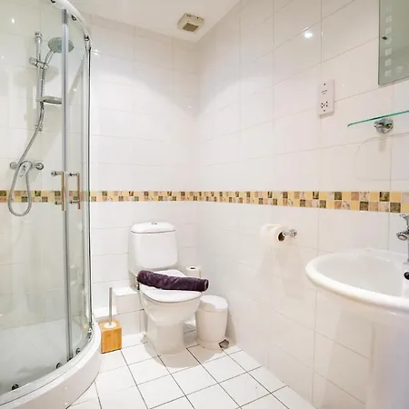 12 Stonegate Court * York