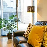 12 Stonegate Court Apartment *