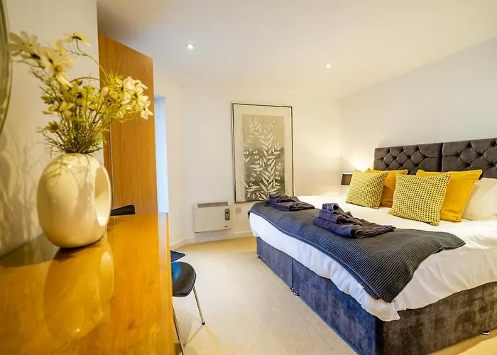 12 Stonegate Court 公寓 *